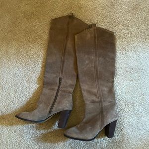 Dolce Vita Suede Taupe Knee-High Boot sz 7.5